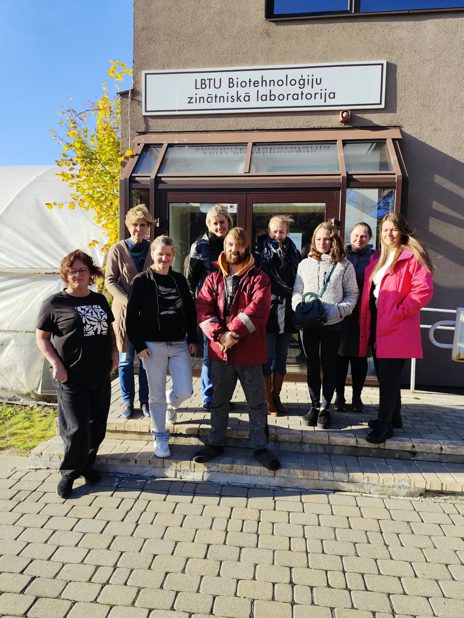 Smiltenes tehnikuma pieaugušo izglītības audzēkņi iepazīst lopkopības nozari praksē